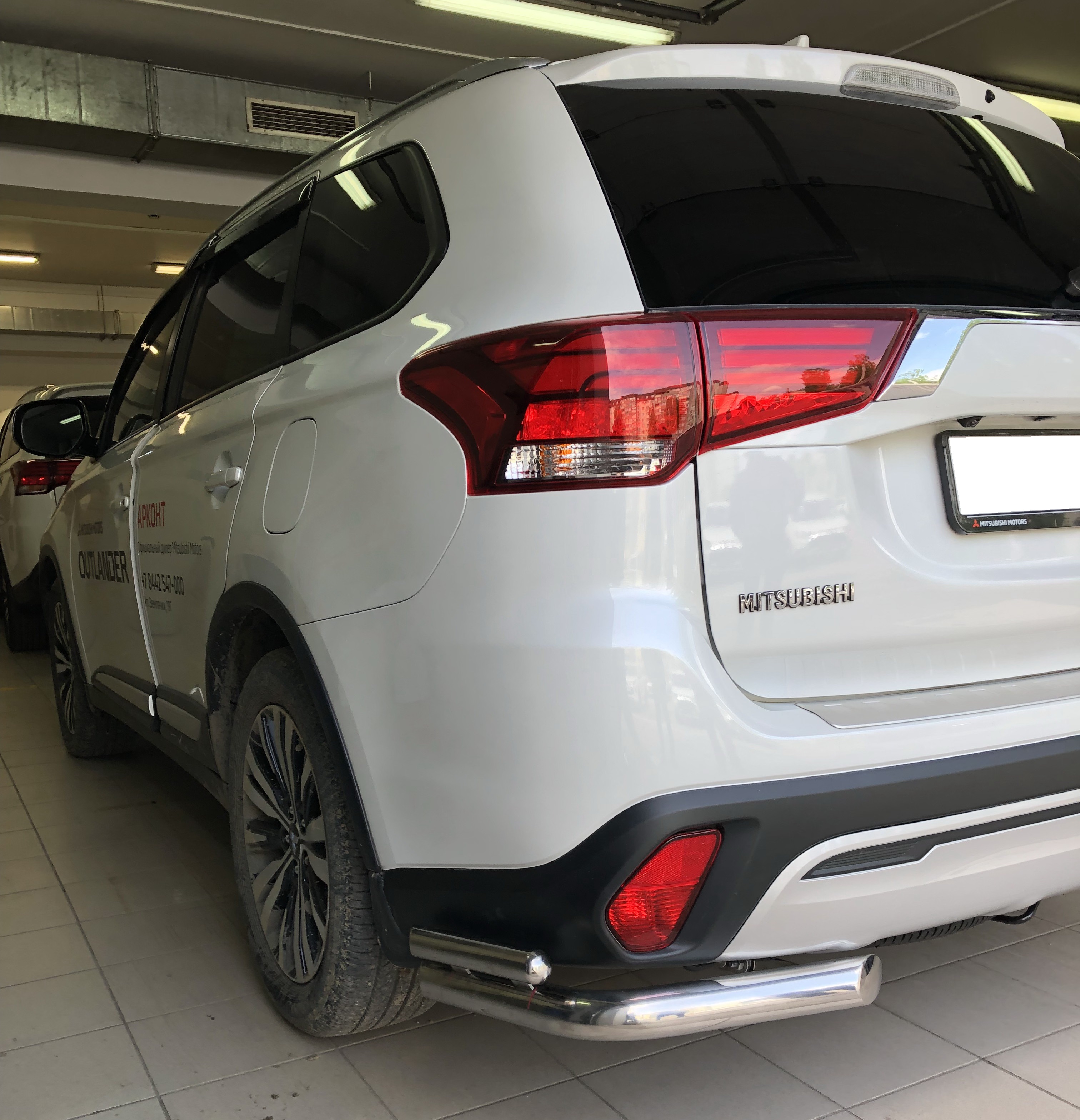 Защита заднего бампера двойная угловая d60/42 мм для Mitsubishi Outlander III Рестайлинг 3