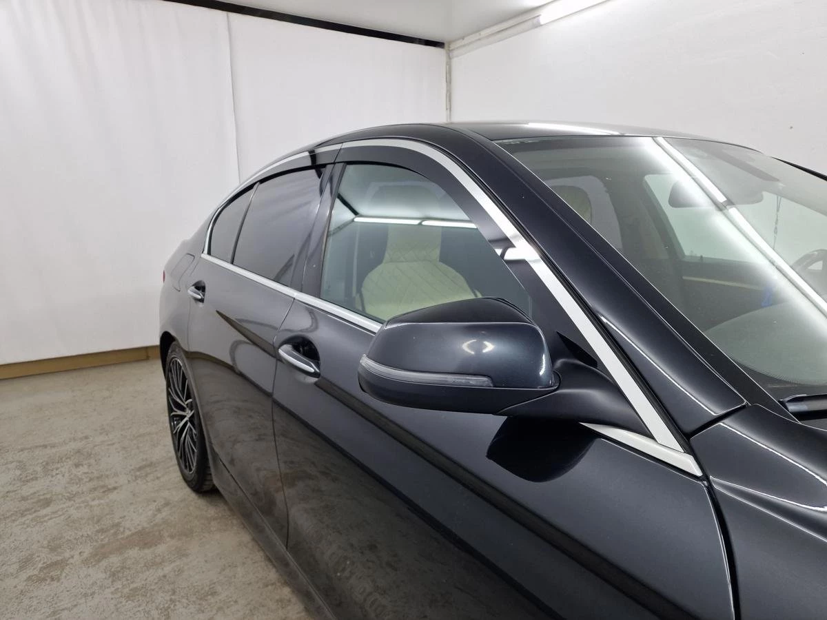 Дефлекторы окон 2D с хром накладками 4 шт. для BMW 5 серии VI (F10/F11/F07) Рестайлинг