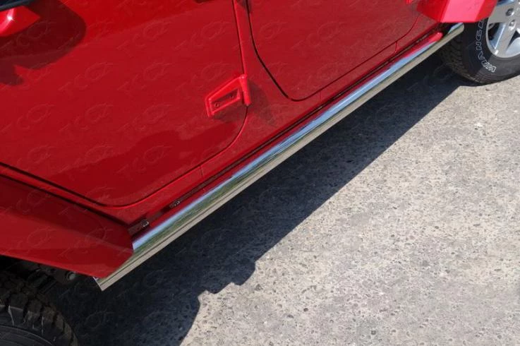 Пороги труба 76,1 мм для Jeep Wrangler III (JK)