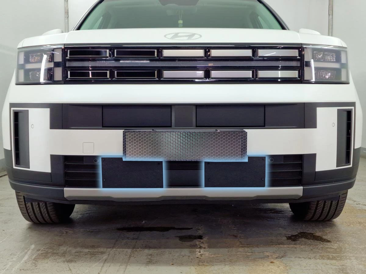 Зимняя заглушка радиатора на стяжке низ 2 части для Hyundai Santa Fe V (MX5)