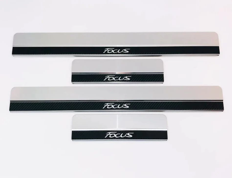 Накладки на пороги нержавеющая сталь под карбон 4шт. для Ford Focus III