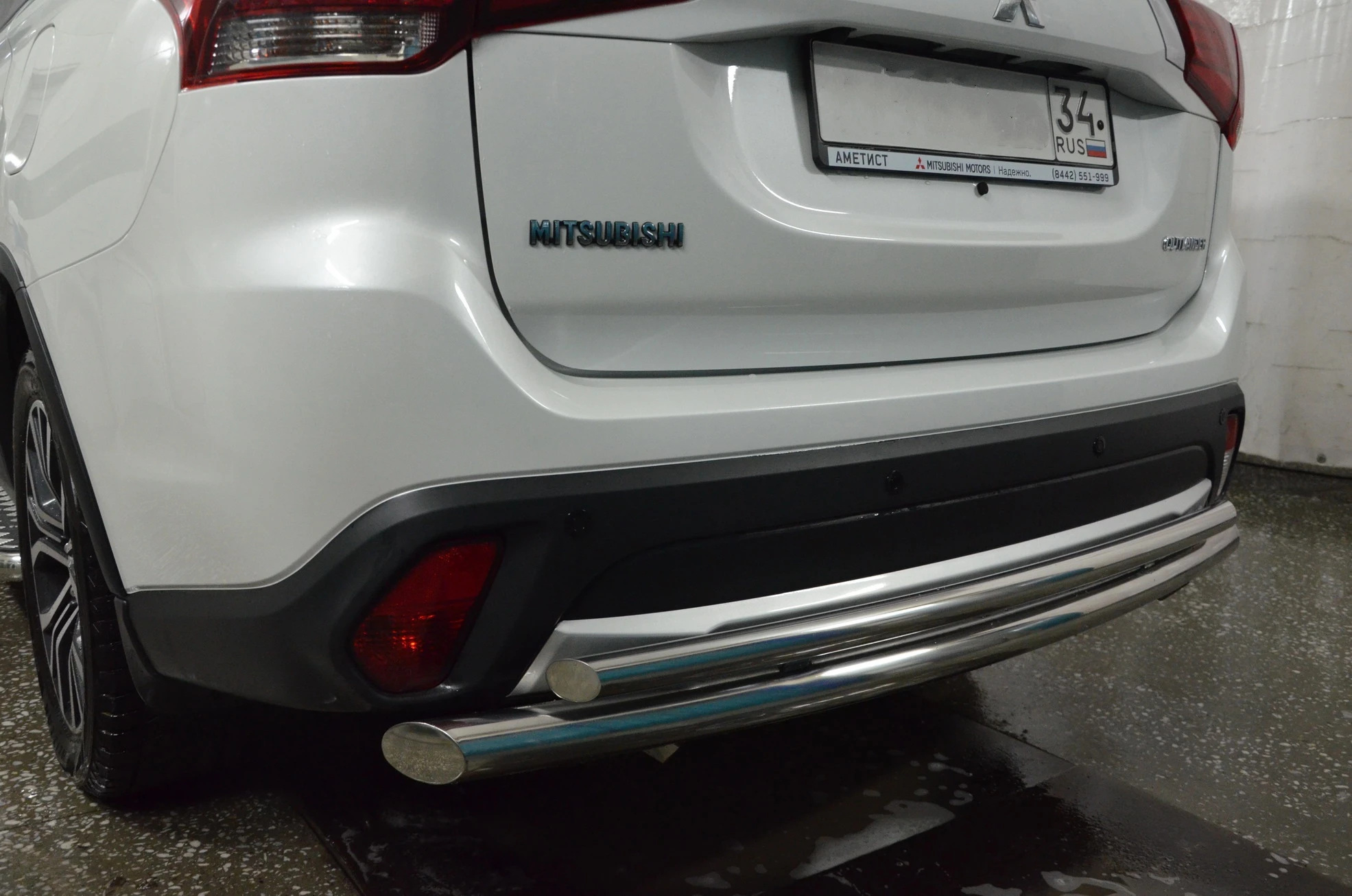 Защита заднего бампера двойная d60/42 мм для Mitsubishi Outlander III Рестайлинг 2  Юко MSO.15.16