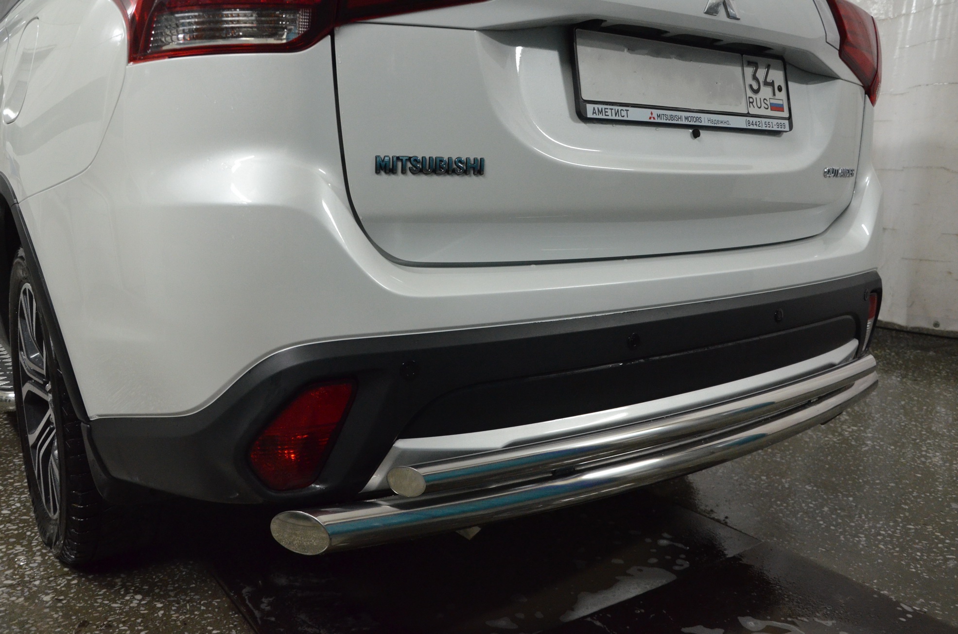Защита заднего бампера двойная d60/42 мм для Mitsubishi Outlander III Рестайлинг 3