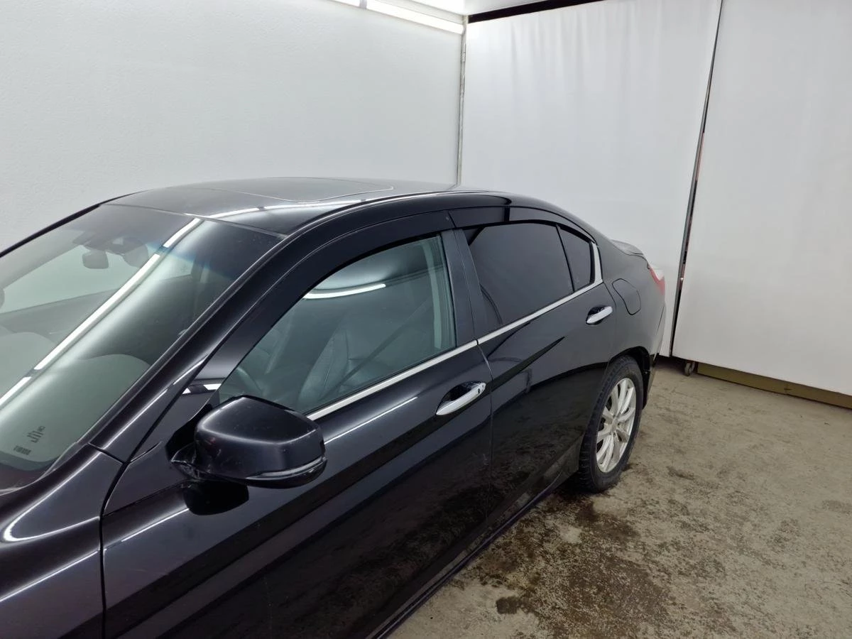 Дефлекторы окон 2D 6 шт для Honda Accord X Черные Стрелка 11 2D088-6.S11