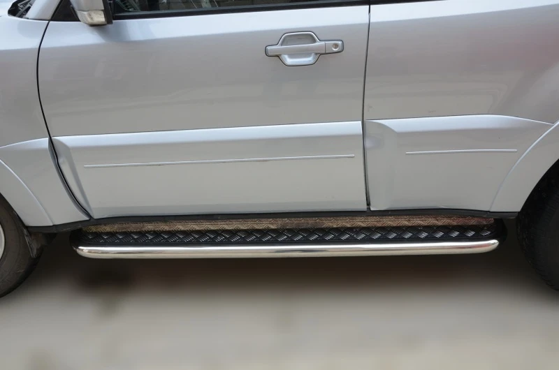Пороги с накладным листом d60 мм для Mitsubishi Pajero IV Рестайлинг 1  Юко MSP4.06.42