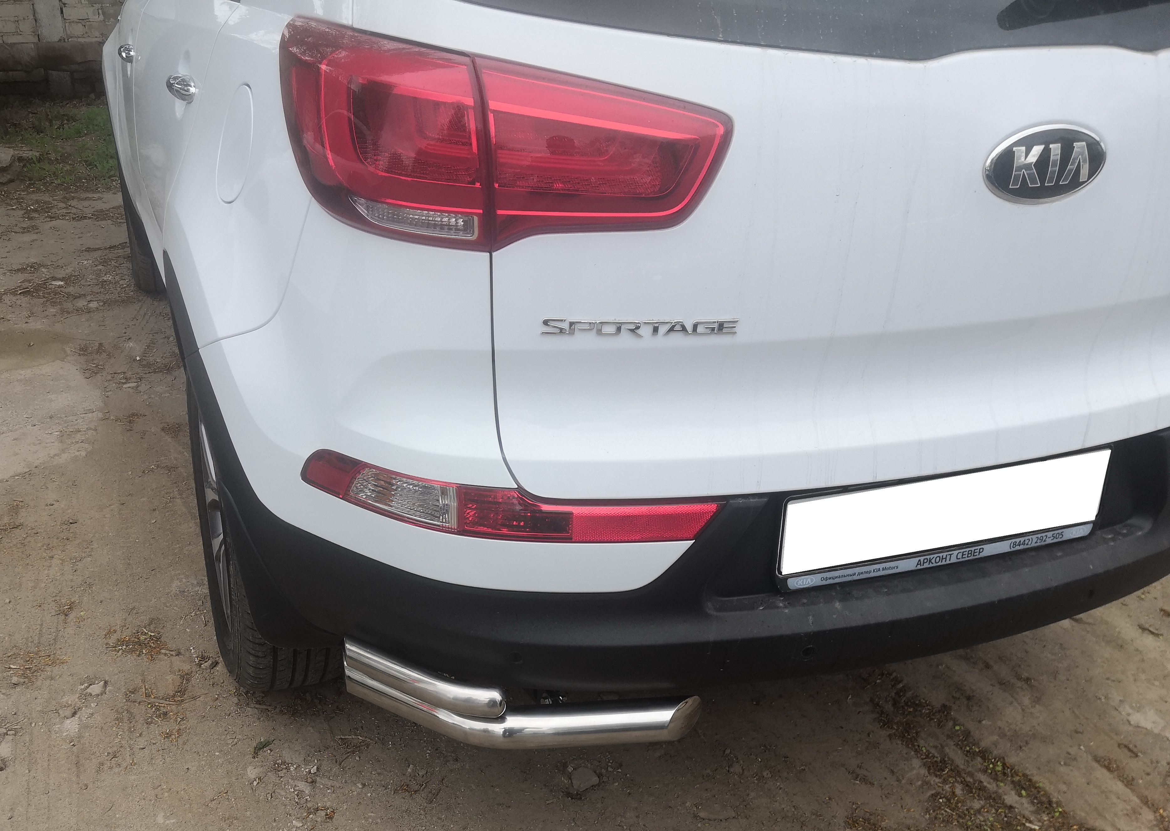 Защита заднего бампера угловая двойная d60/42 мм для Kia Sportage III