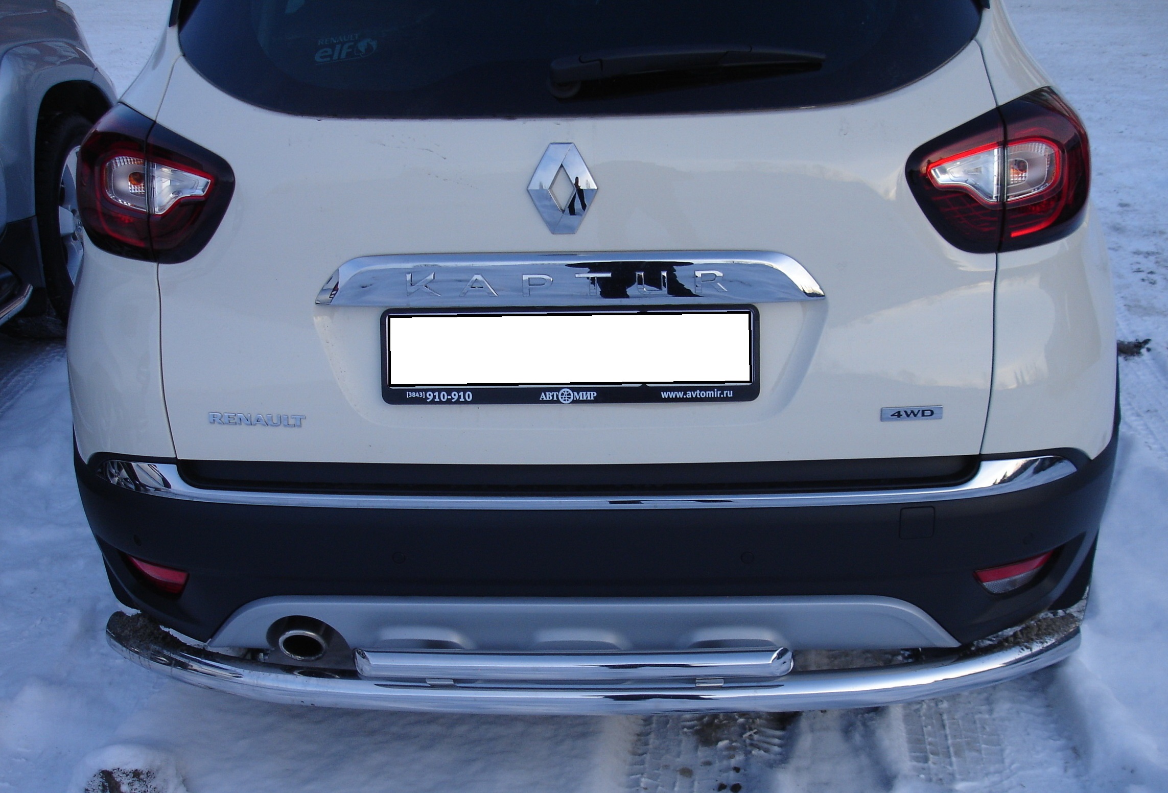 Защита заднего бампера двойная d60/42 мм для Renault Kaptur I
