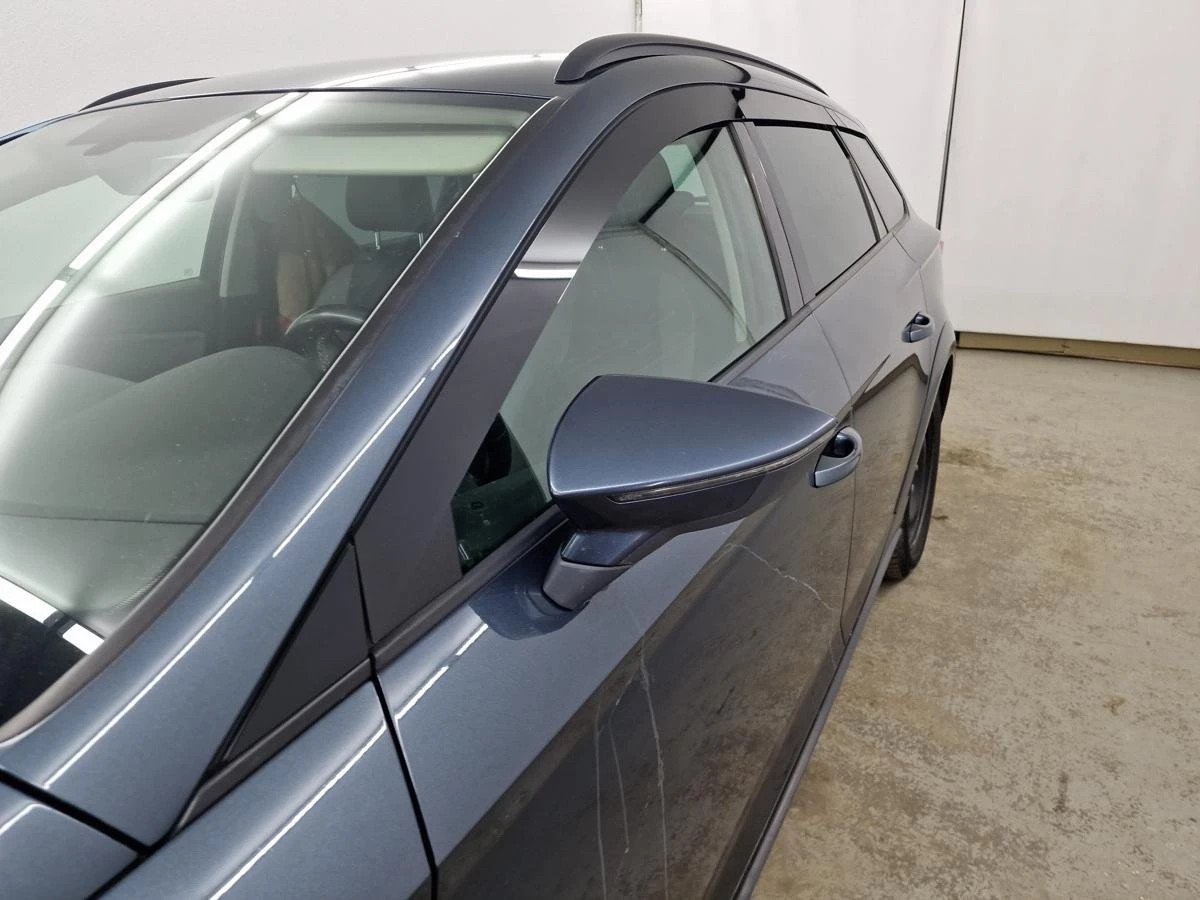 Дефлекторы окон 2D 8 шт. для SEAT Leon III Рестайлинг Черный Стрелка 11 2D287-8.S11