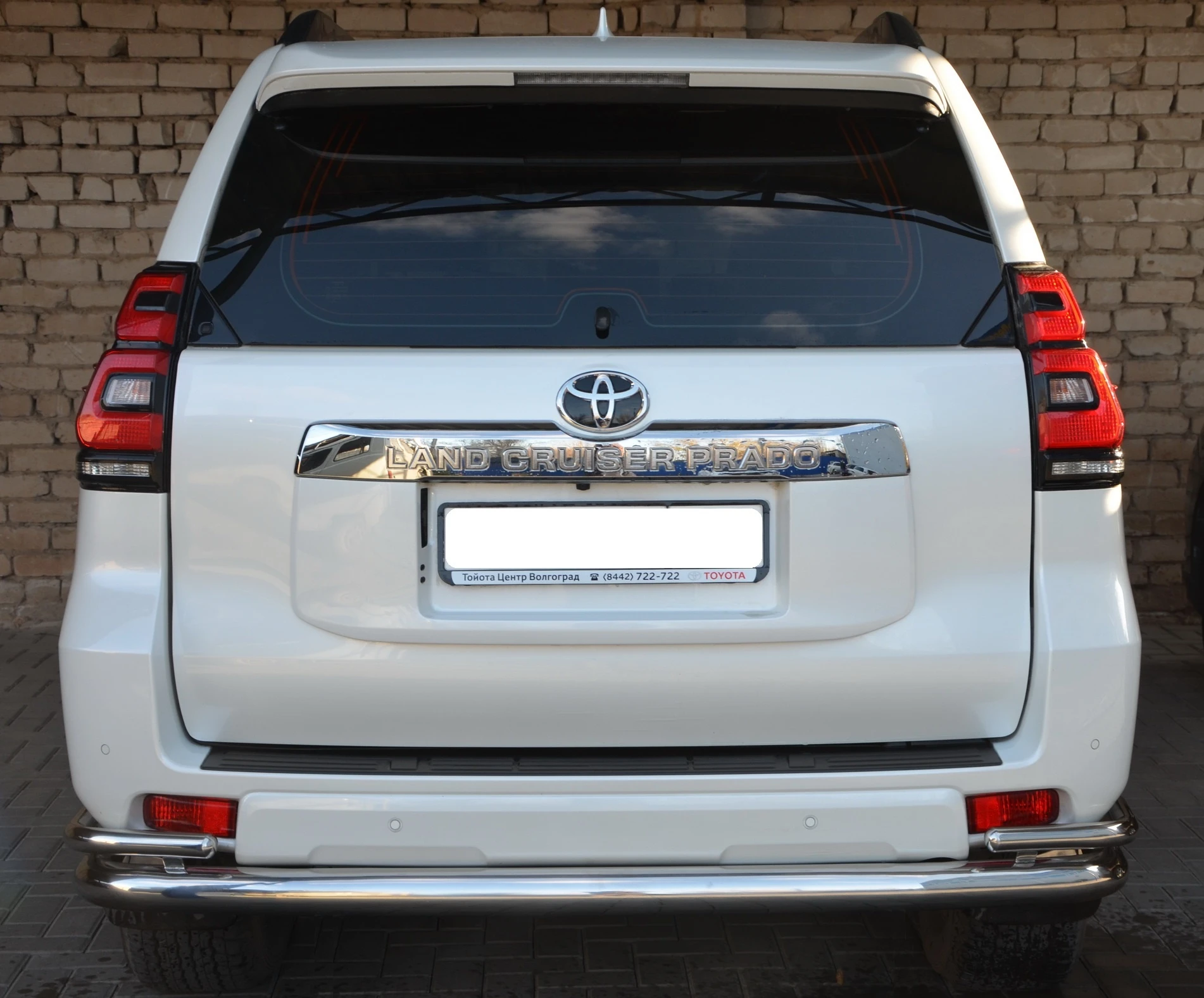 Защита заднего бампера угловая большая двойная d76/42 мм для Toyota Land Cruiser Prado 150 Series  Юко TLCP150.10.21-2