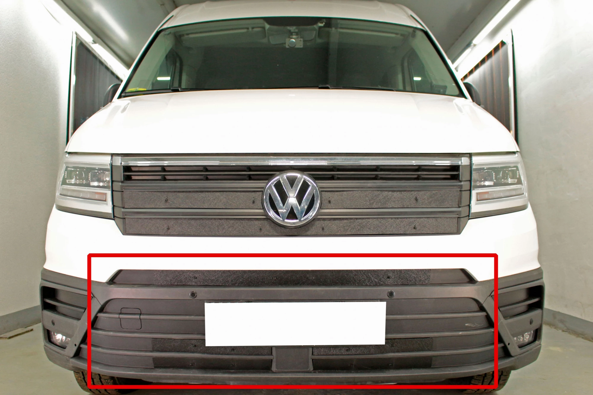 Зимняя заглушка радиатора на стяжке низ (5 частей) для Volkswagen Сrafter (7C0) II Черный