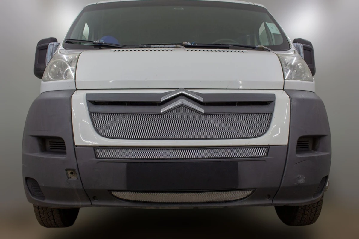 Комплект сеток chrome верх, низ и центр для Citroen Jumper  II