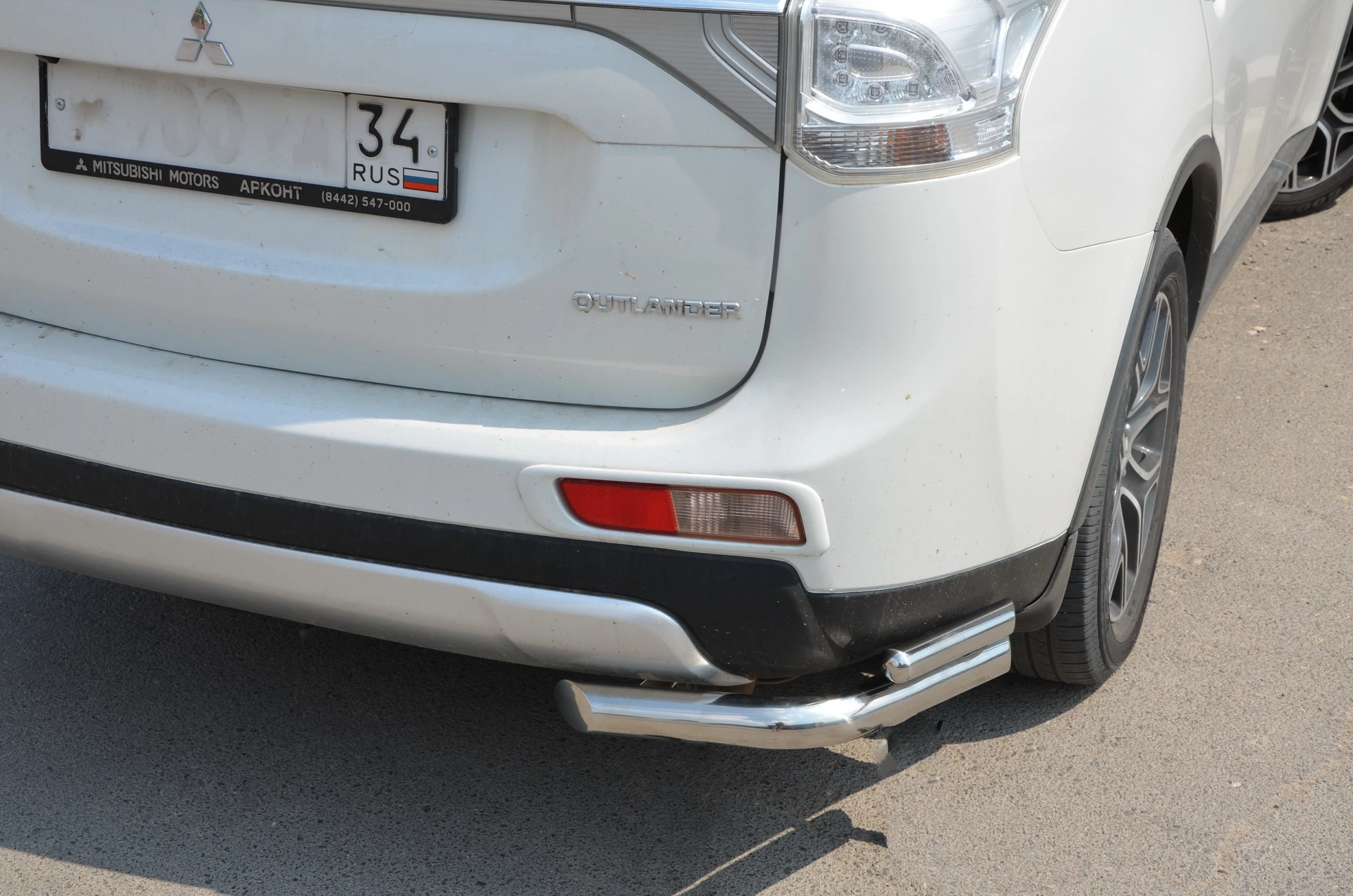 Защита заднего бампера двойная угловая d60/42 мм для Mitsubishi Outlander III Рестайлинг  Юко MSO.14.20