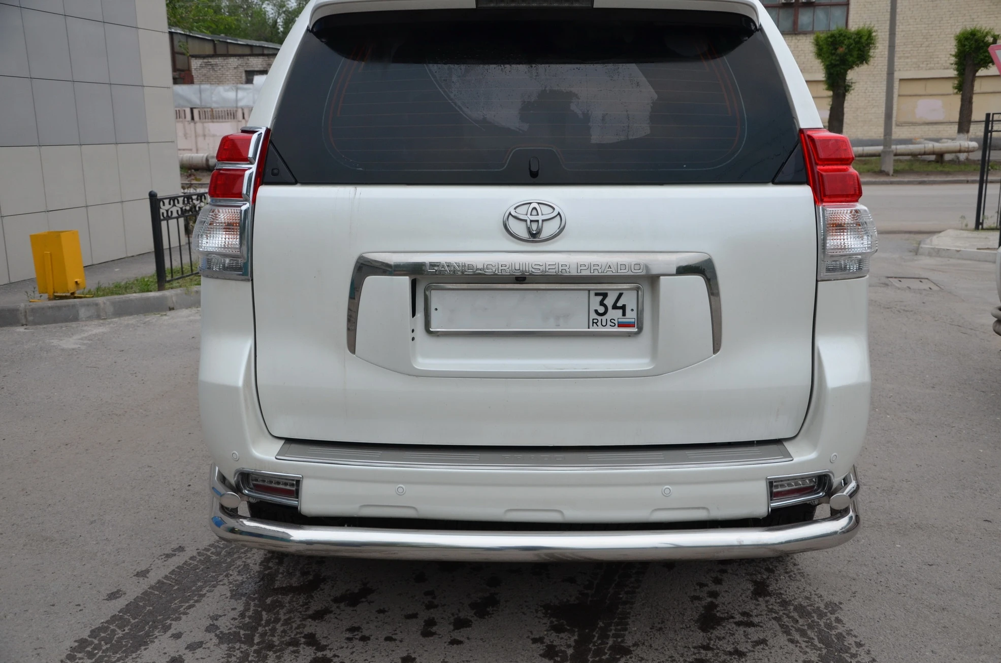 Защита заднего бампера угловая большая двойная d76/42 мм для Toyota Land Cruiser Prado 150 Series  Юко TLCP150.10.21-1