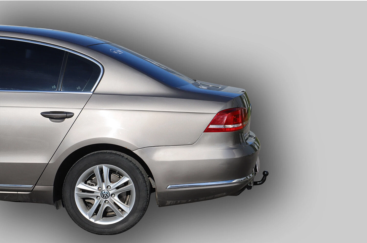 Фаркоп Leader с типом шара A для Volkswagen Passat B7