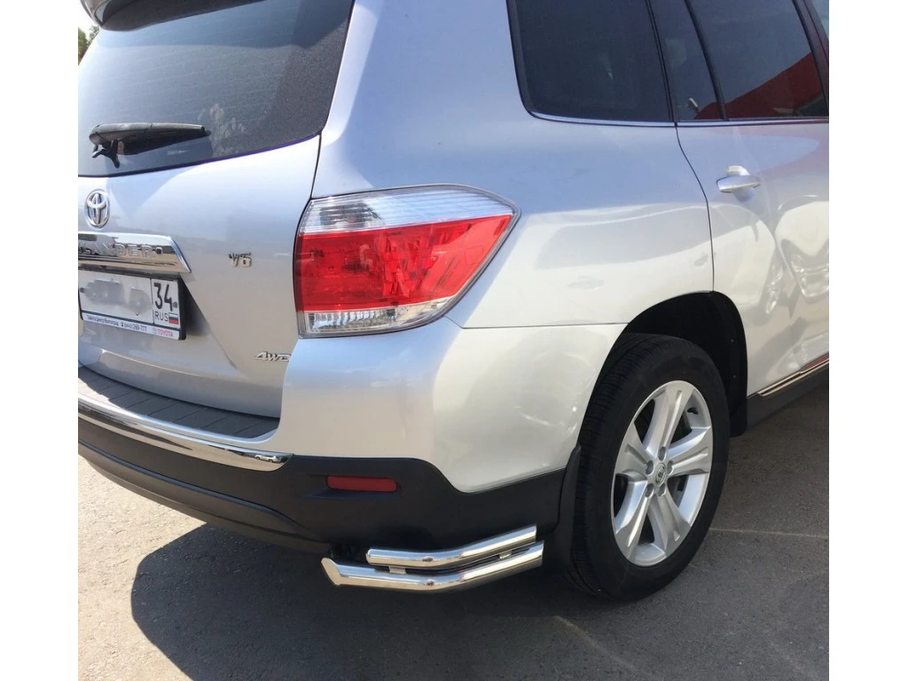 Защита заднего бампера угловая двойная d60/42 мм для Toyota Highlander II (U40) Рестайлинг  Юко THL.10.20