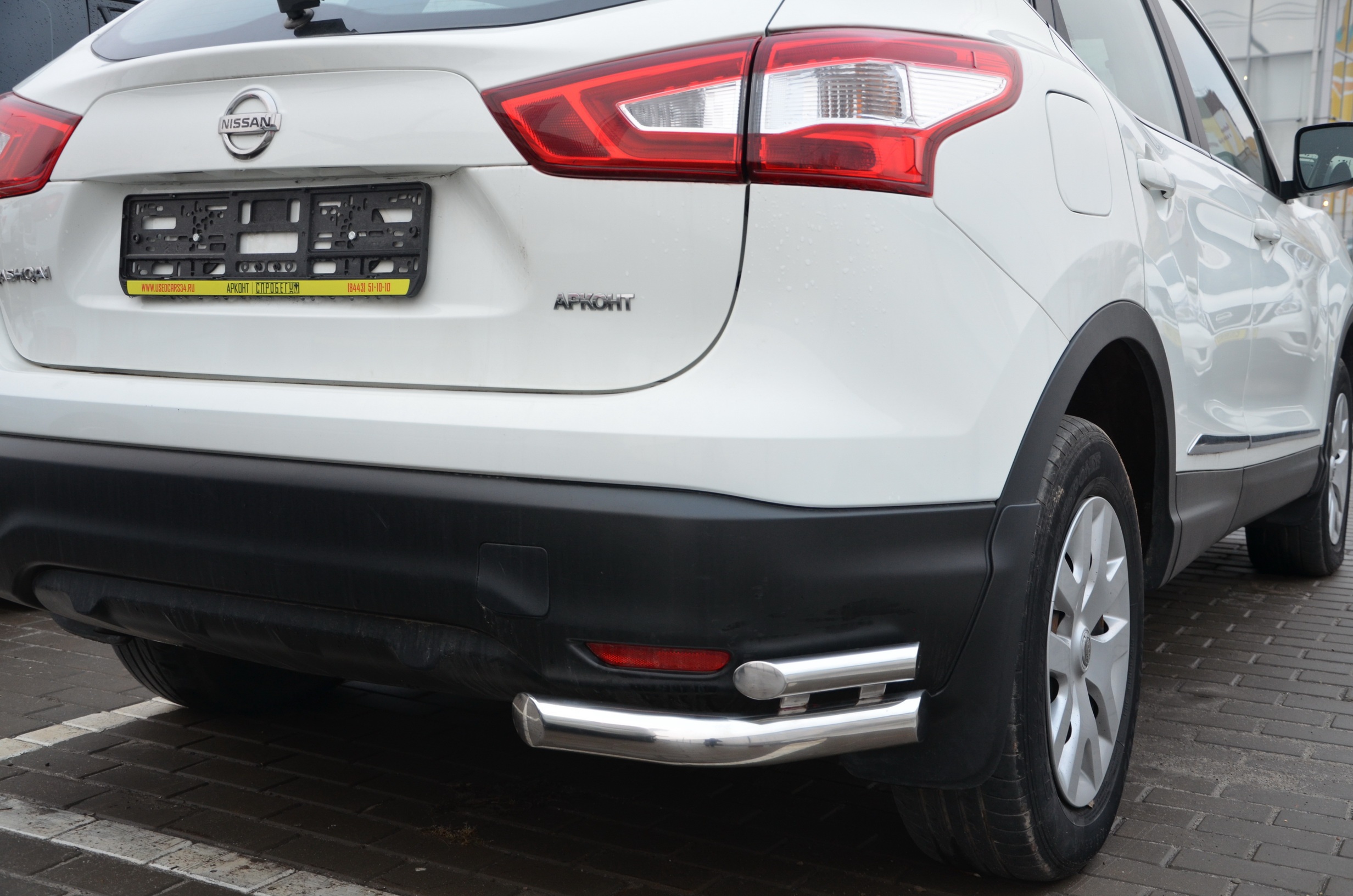 Защита заднего бампера угловая двойная d60/42 мм для Nissan Qashqai II Рестайлинг