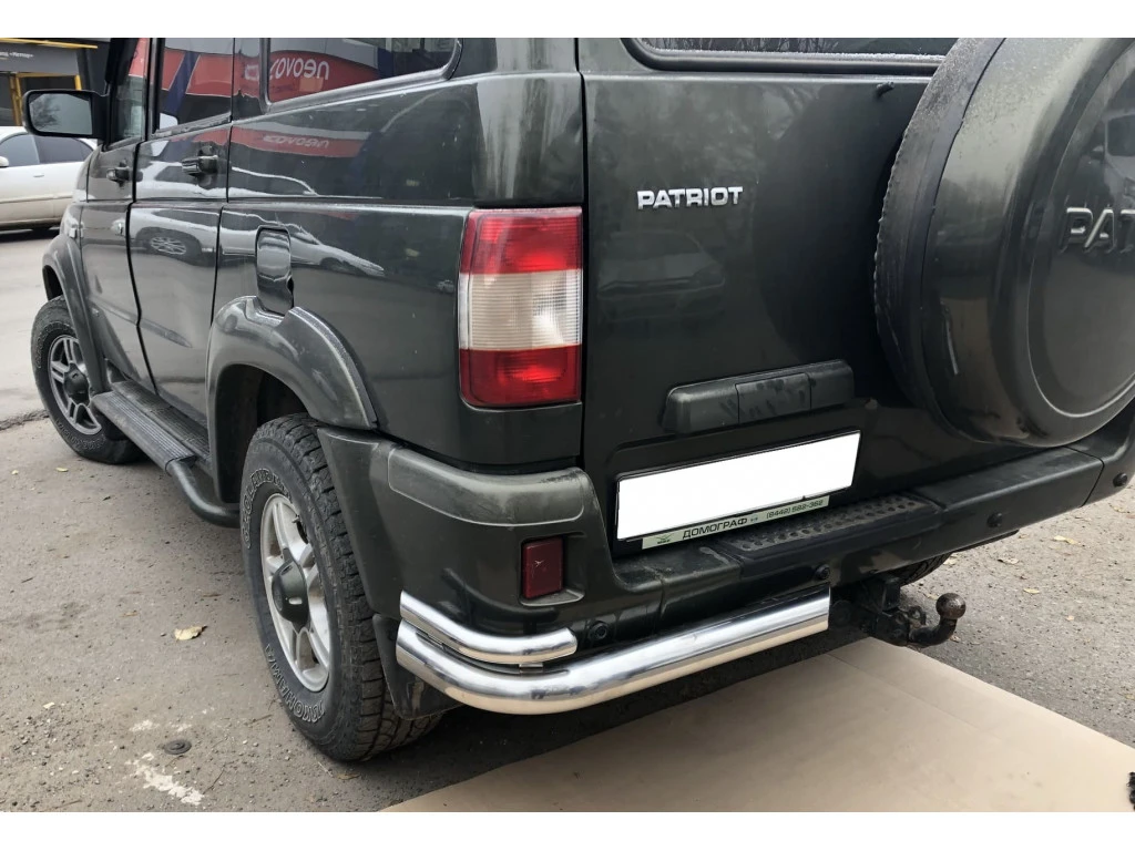 Защита заднего бампера угловая двойная d76/42 мм для УАЗ Patriot I  Юко UAP.05.20