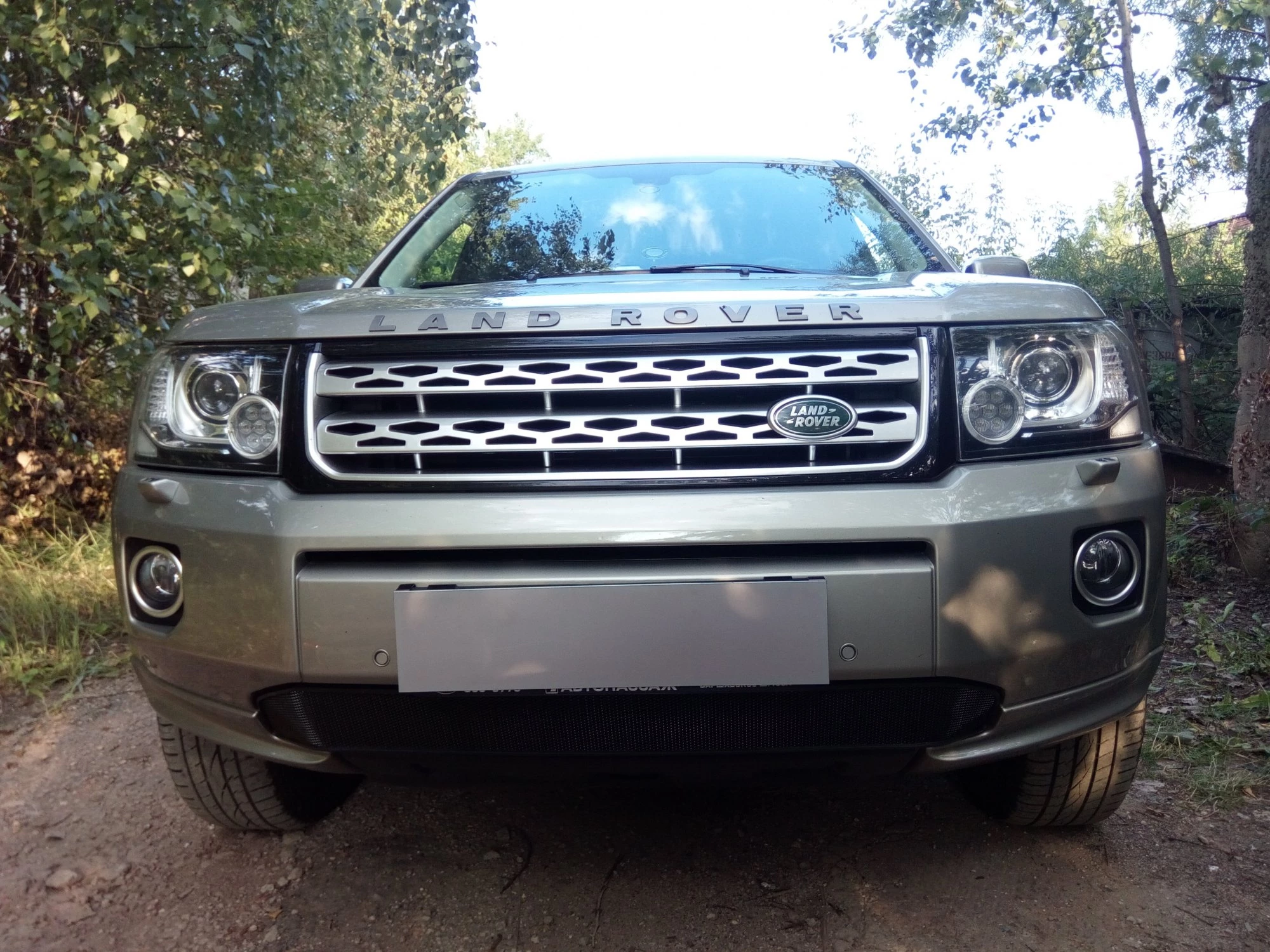 Защитная сетка радиатора для Land Rover Freelander II Рестайлинг 2