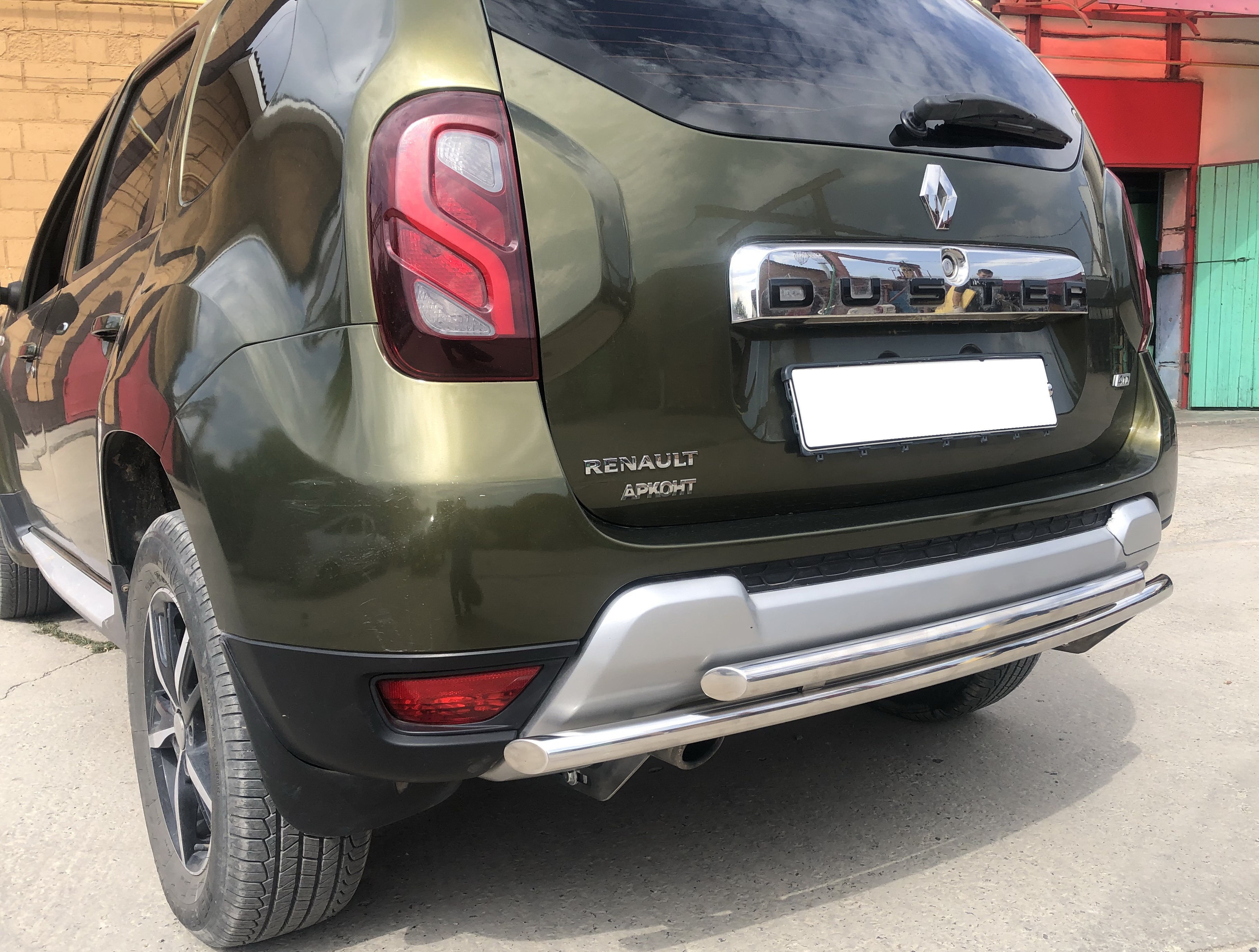 Защита заднего бампера двойная d42/42 мм для Renault Duster I Рестайлинг