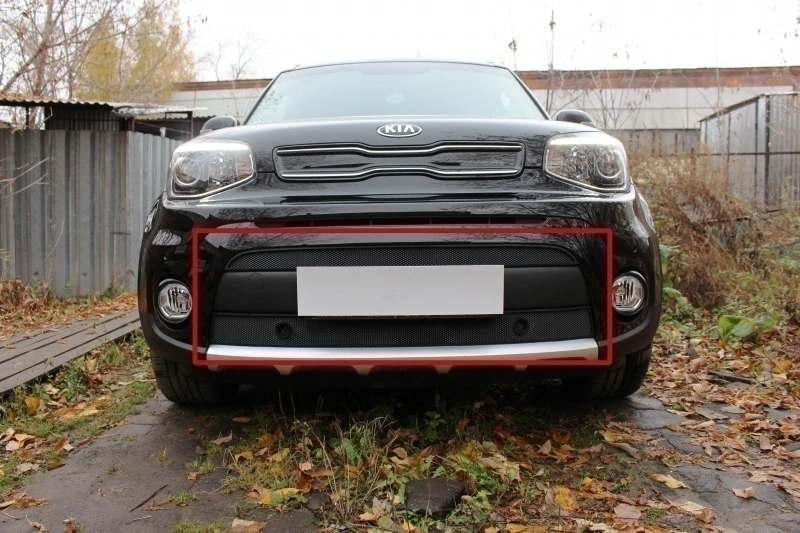 Защитная сетка радиатора низ 2 части с парктроником для Kia Soul II Рестайлинг Черный Стрелка 11 KSOUL17.park.black
