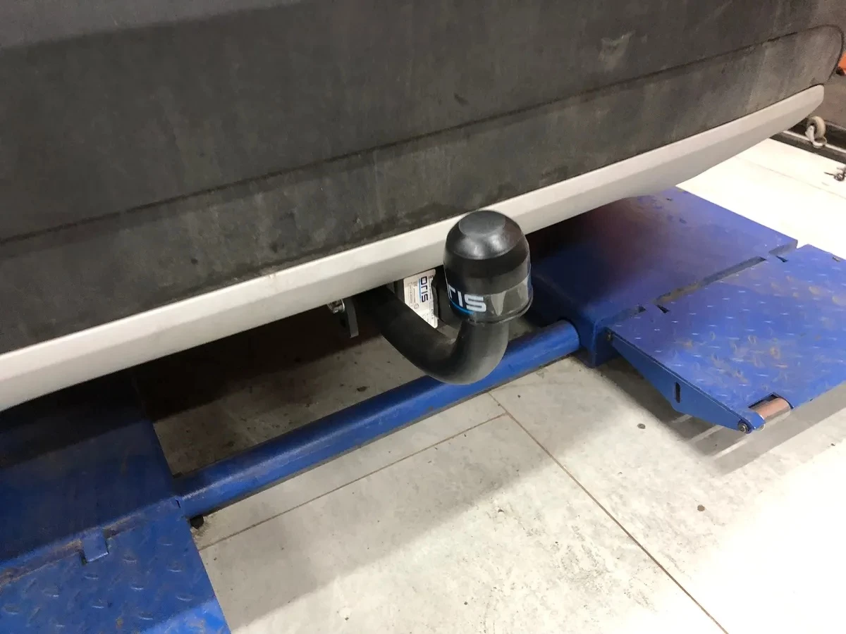 Фаркоп Oris c типом шара A для BMW X1 I (E84)