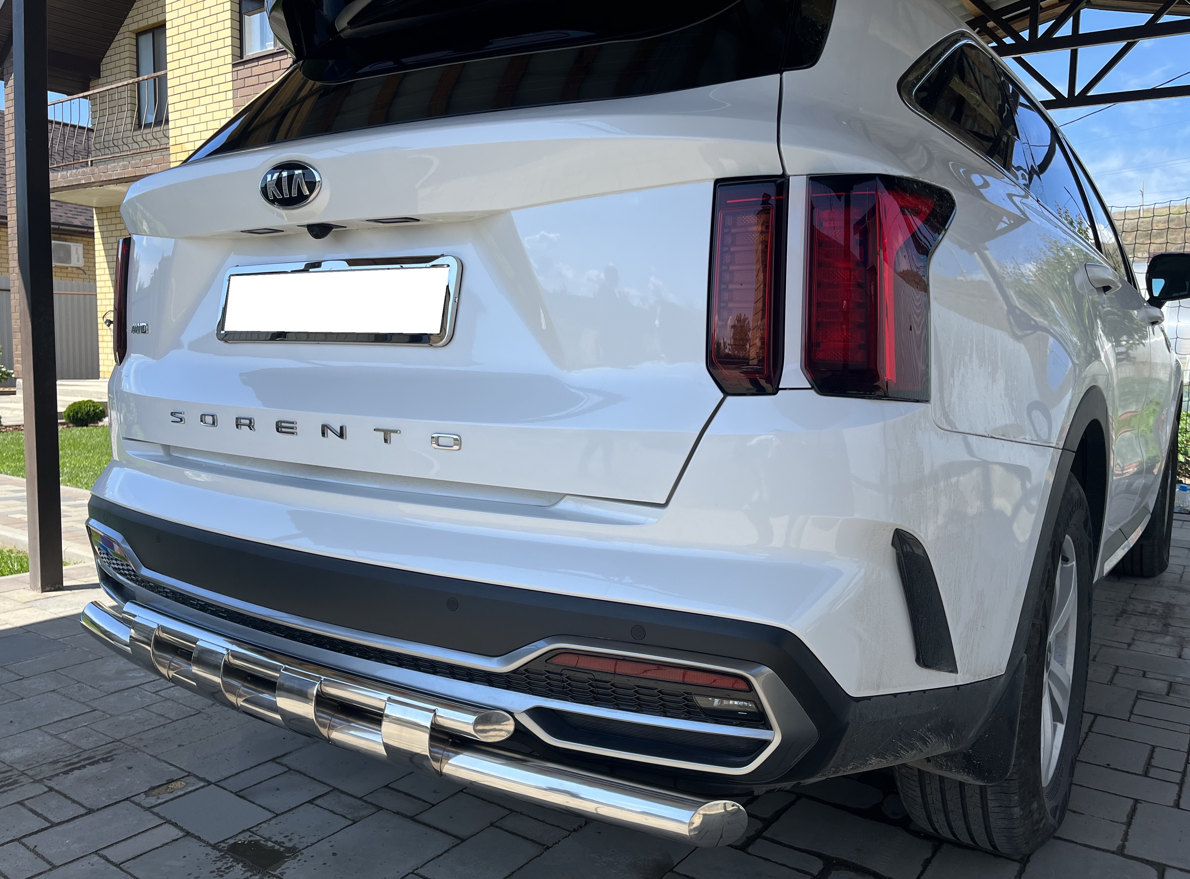 Защита заднего бампера двойная с перемычками d60/42 мм для Kia Sorento IV