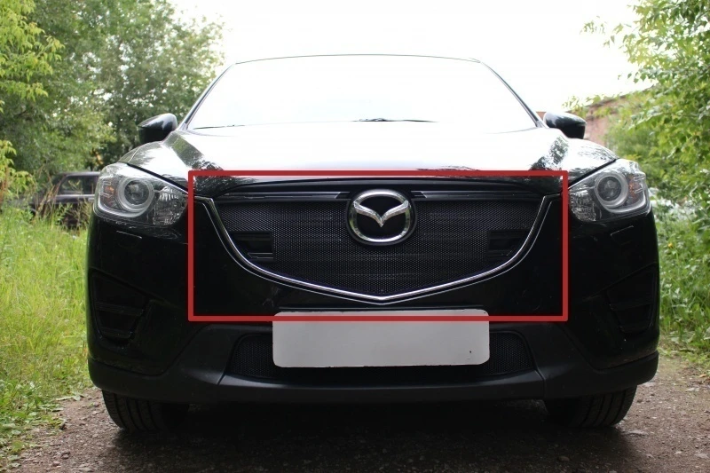 Защитная сетка радиатора верх с парктроником для Mazda CX-5 I Рестайлинг Черный Стрелка 11 MAZCX15.park.black