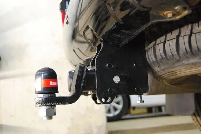 Фаркоп Oris c типом шара E для Toyota Land Cruiser 200 Series Рестайлинг 1