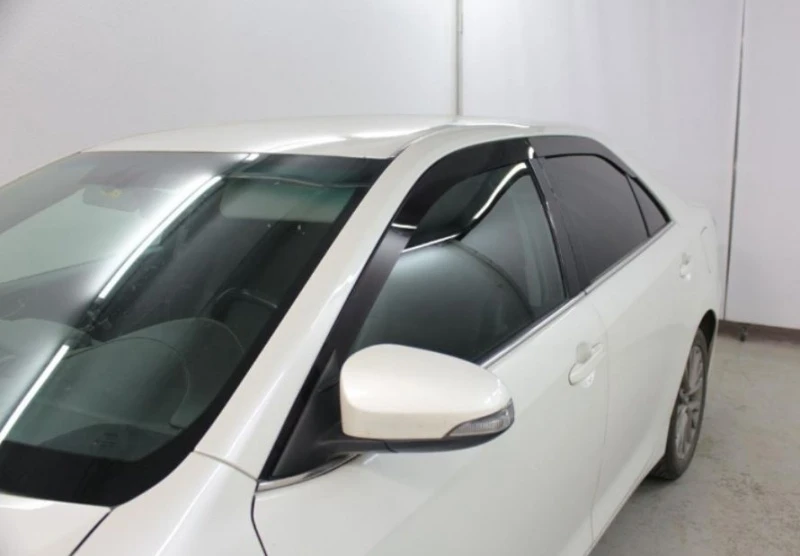 Дефлекторы окон 2D 8 шт для Toyota Camry VII (XV50) Рестайлинг Черные Стрелка 11 2D001-8.S11