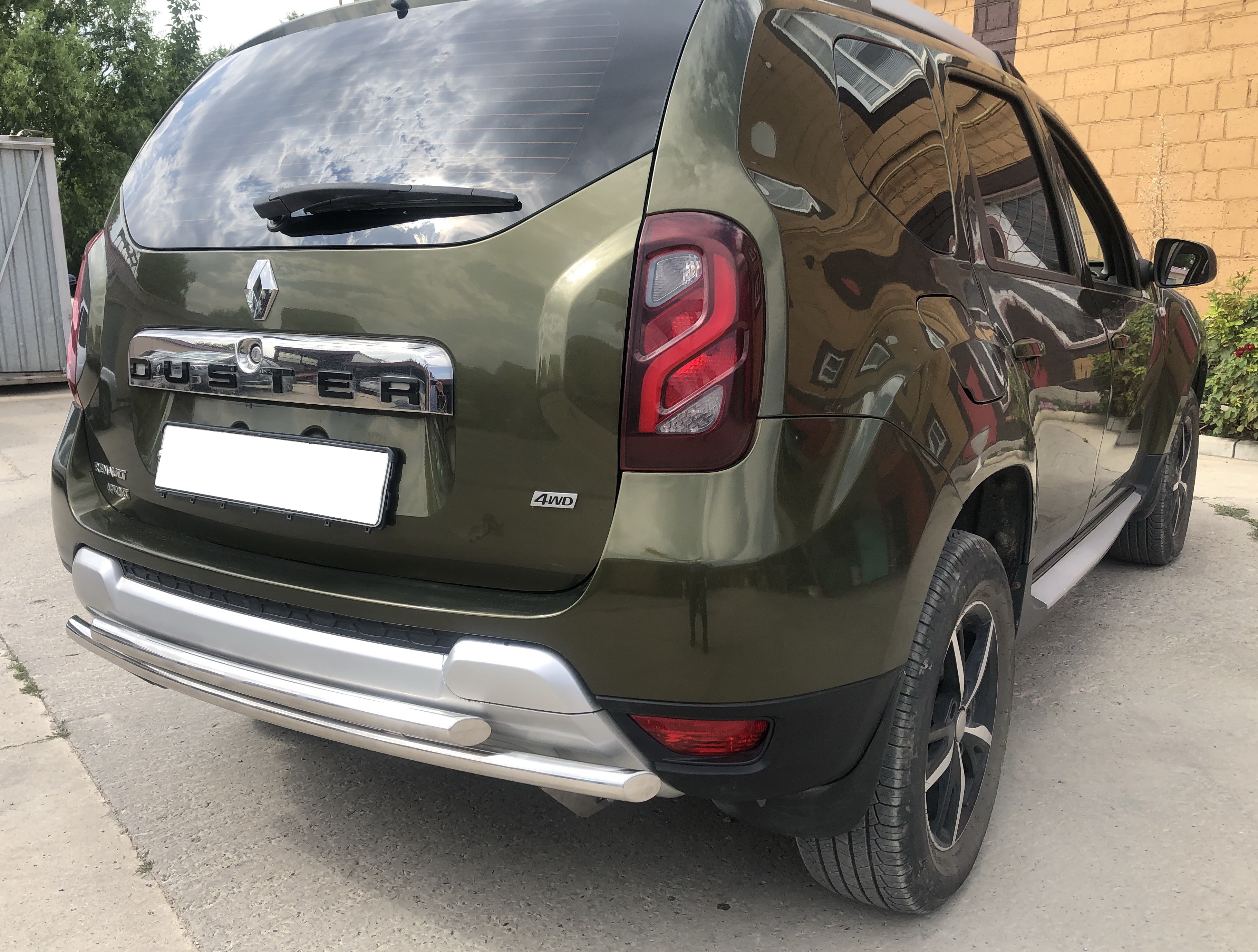 Защита заднего бампера двойная d42/42 мм для Renault Duster I Рестайлинг