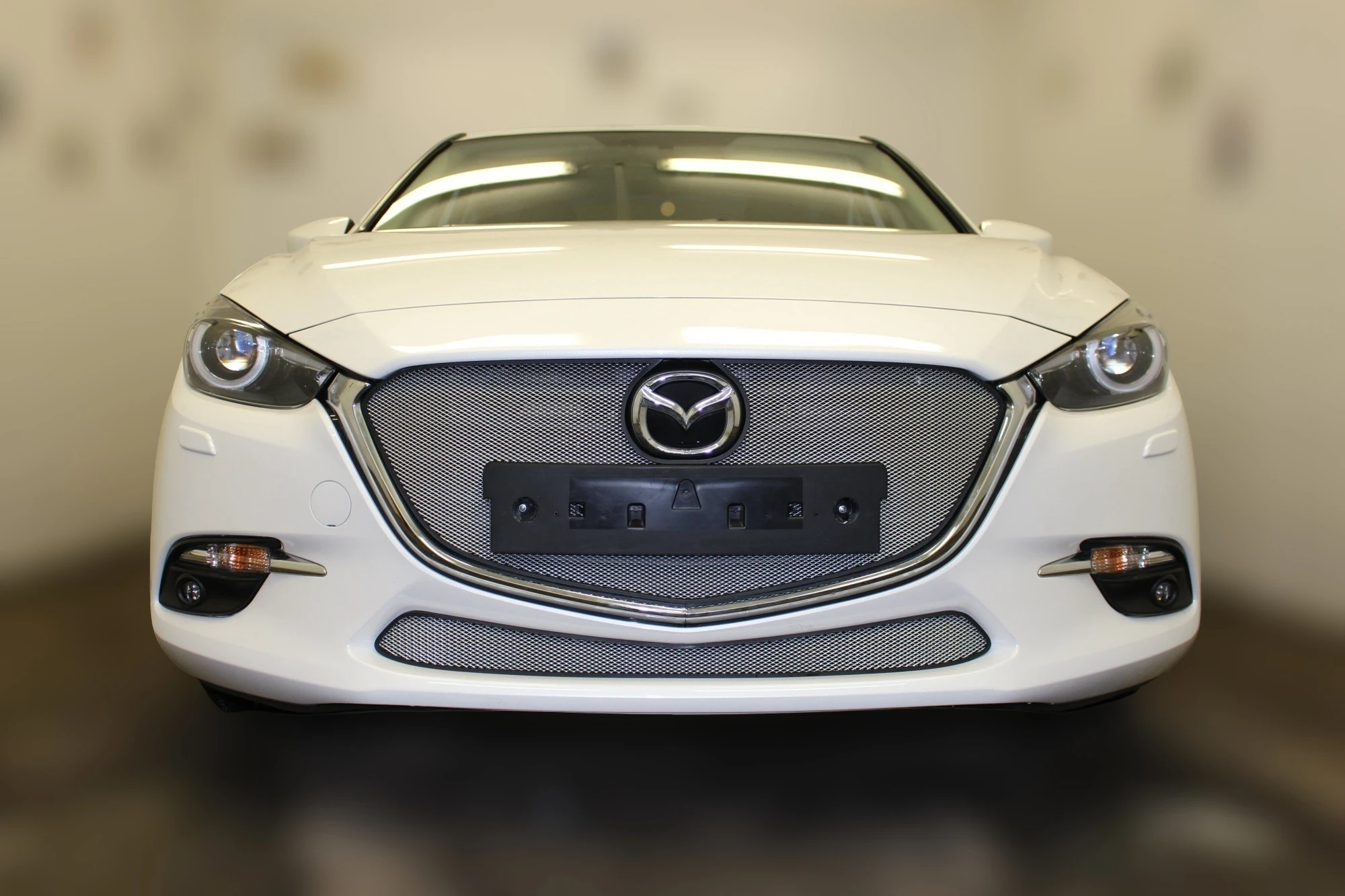 Комплект сеток chrome верх и низ для Mazda 3 III (BM) Рестайлинг
