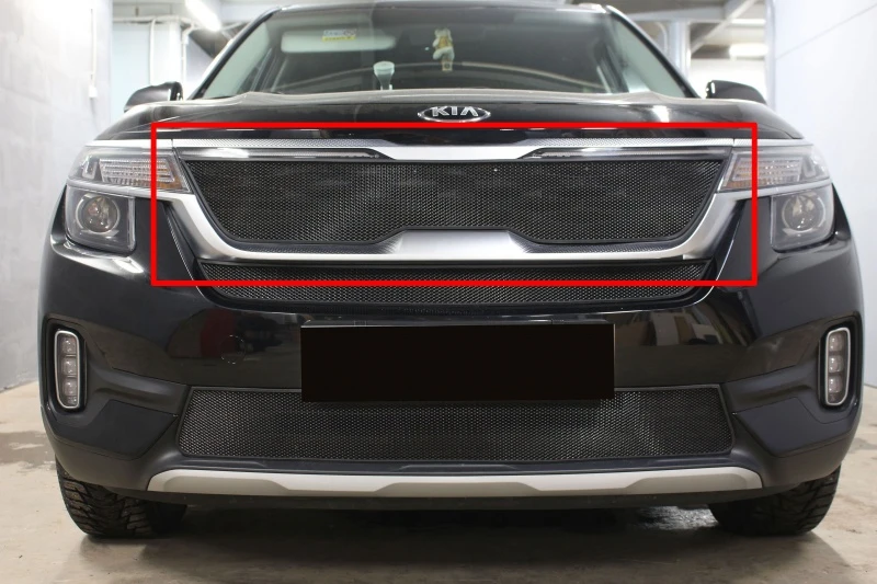 Защитная сетка радиатора верх, с ДХО для Kia Seltos I Черный Стрелка 11 KSEL20.top.black