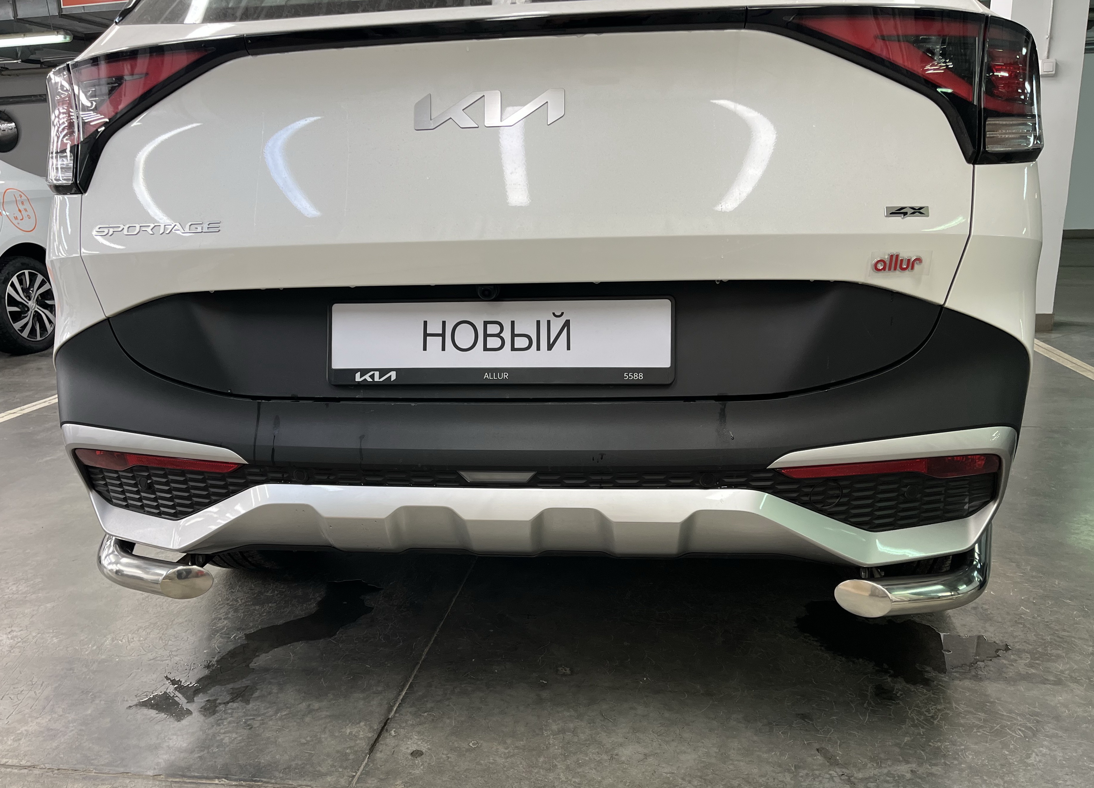 Защита заднего бампера угловая d60 мм для Kia Sportage V