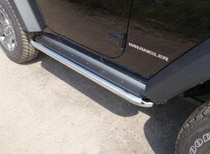 Пороги с площадкой (нерж. лист) 60,3 мм для Jeep Wrangler III (JK) Серый ТСС JEEPWRAN3D(3.6)14-10