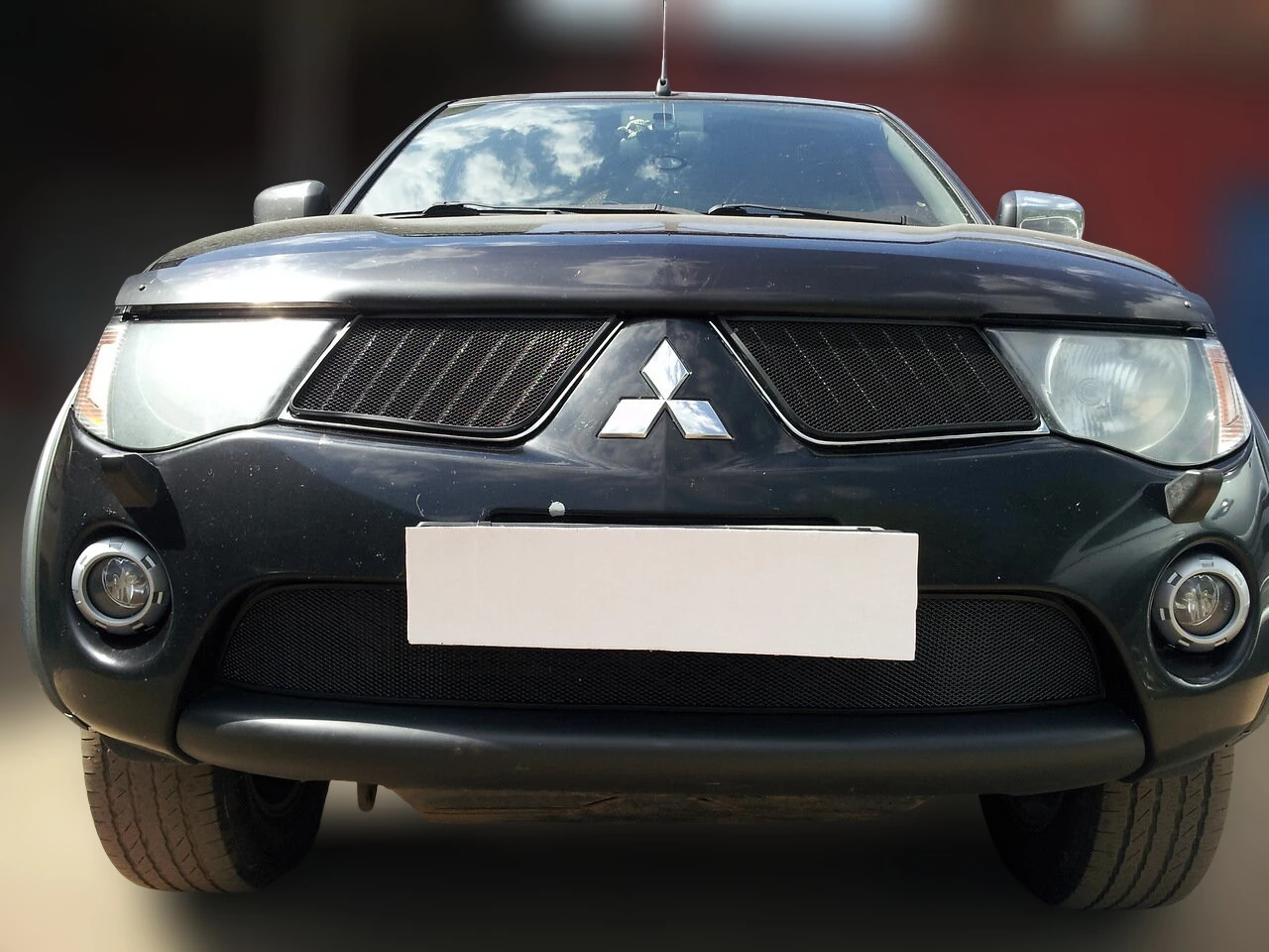 Комплект сеток black верх и низ для Mitsubishi L200 IV