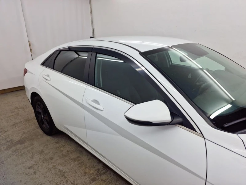 Дефлекторы окон 2D с хром накладками 6 шт. под наклоном для Hyundai Elantra VII (CN7) Хром Стрелка 11 2D383-6C.S11