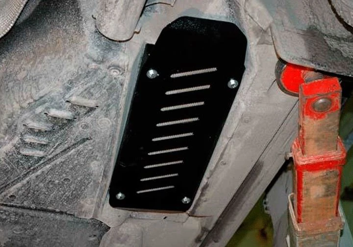 Защита радиатора для Volkswagen Transporter T5