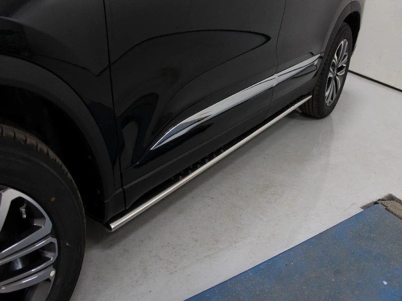 Пороги овальные с проступью 75х42 мм для Chery Tiggo 8 I  ТСС CHERTIG820-22