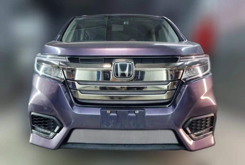 Комплект сеток chrome верх 4 части и низ для Honda Stepwgn V Рестайлинг