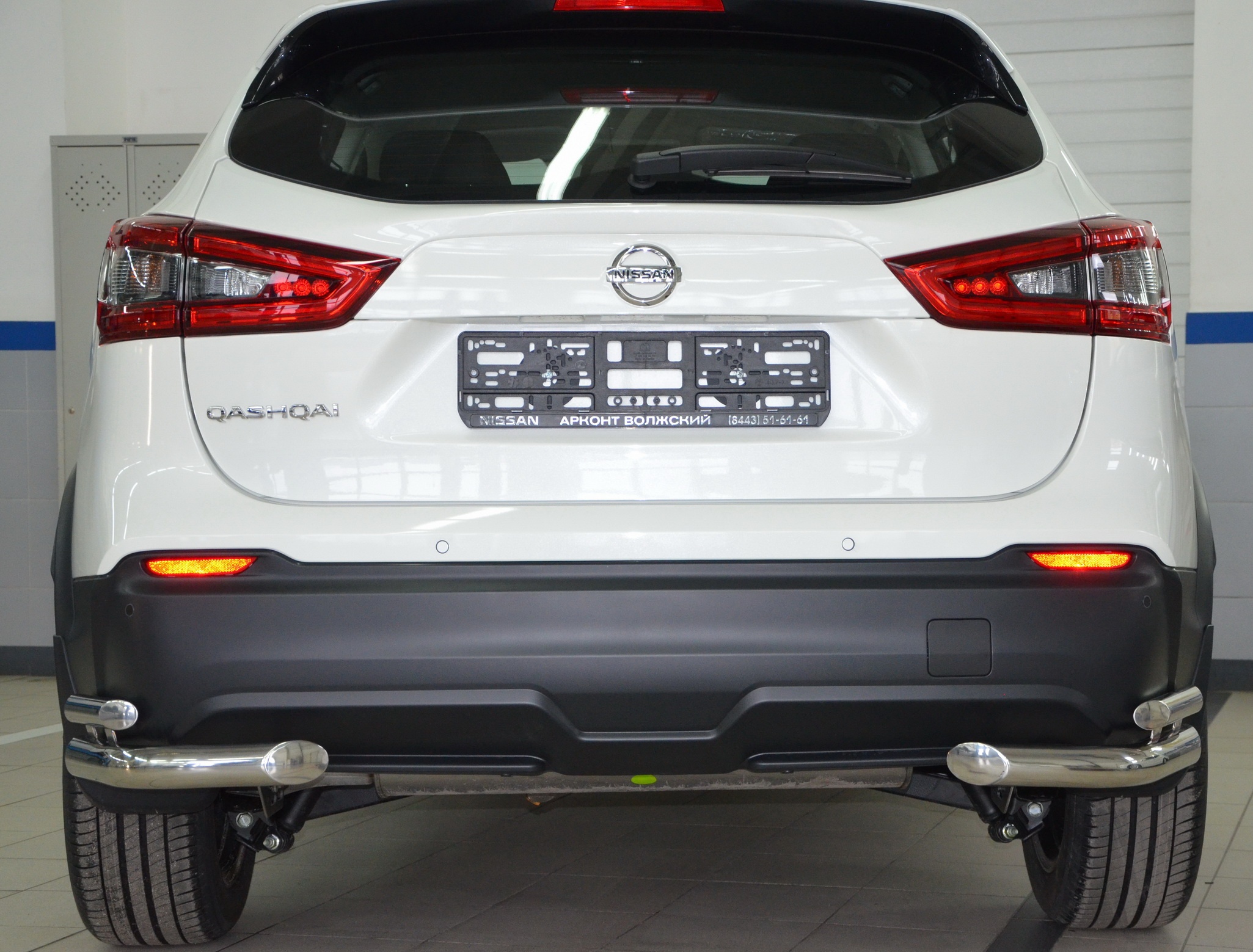 Защита заднего бампера угловая двойная d60/42 мм для Nissan Qashqai II Рестайлинг