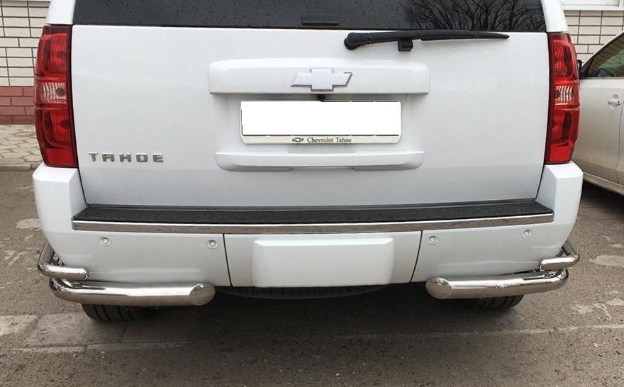 Защита заднего бампера угловая двойная d76/42 мм для Chevrolet Tahoe III