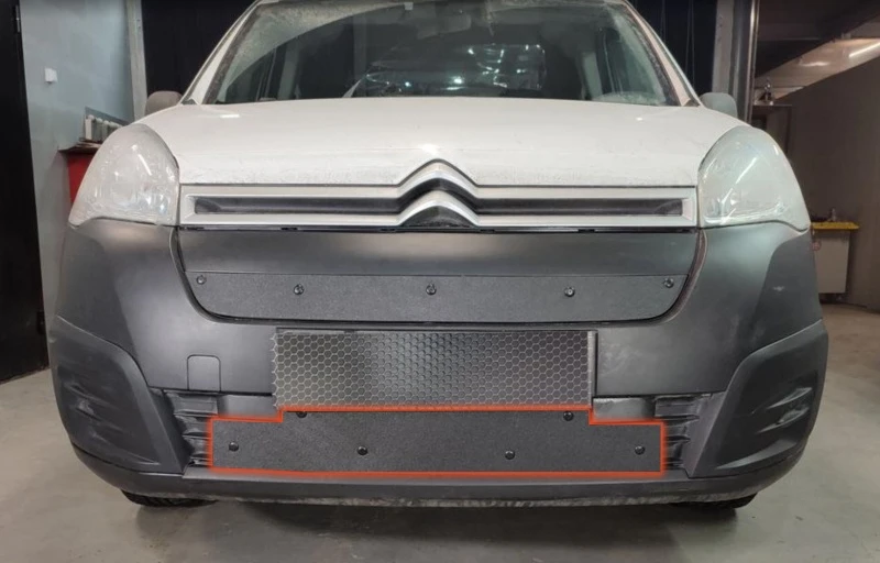 Зимняя заглушка радиатора к съемной сетке низ для Citroen Berlingo II Рестайлинг Черный Стрелка 11 CB.bot