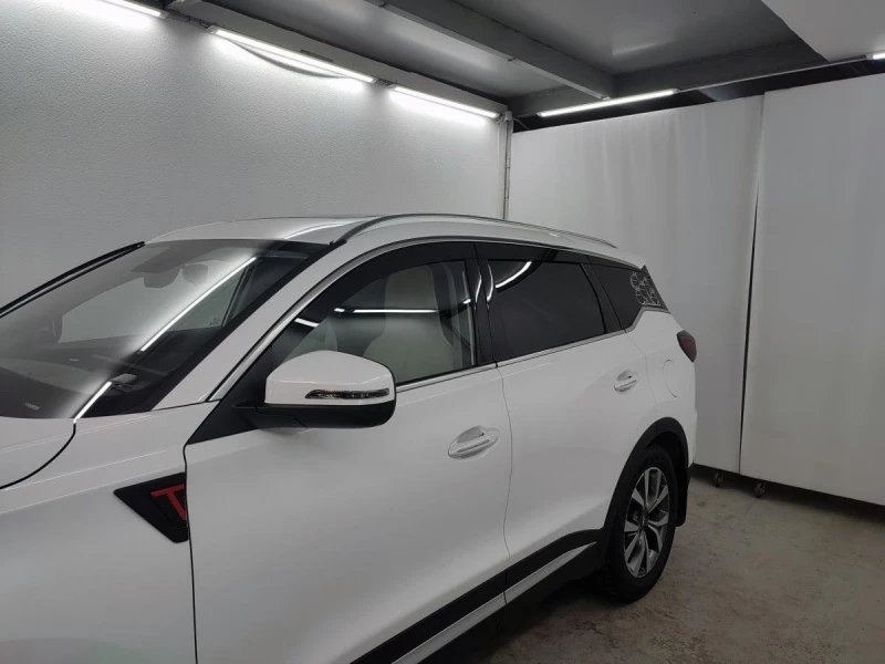 Дефлекторы окон 2D 6 шт для Chery Tiggo 7 Pro Max Черные Стрелка 11 2D092-6.S11
