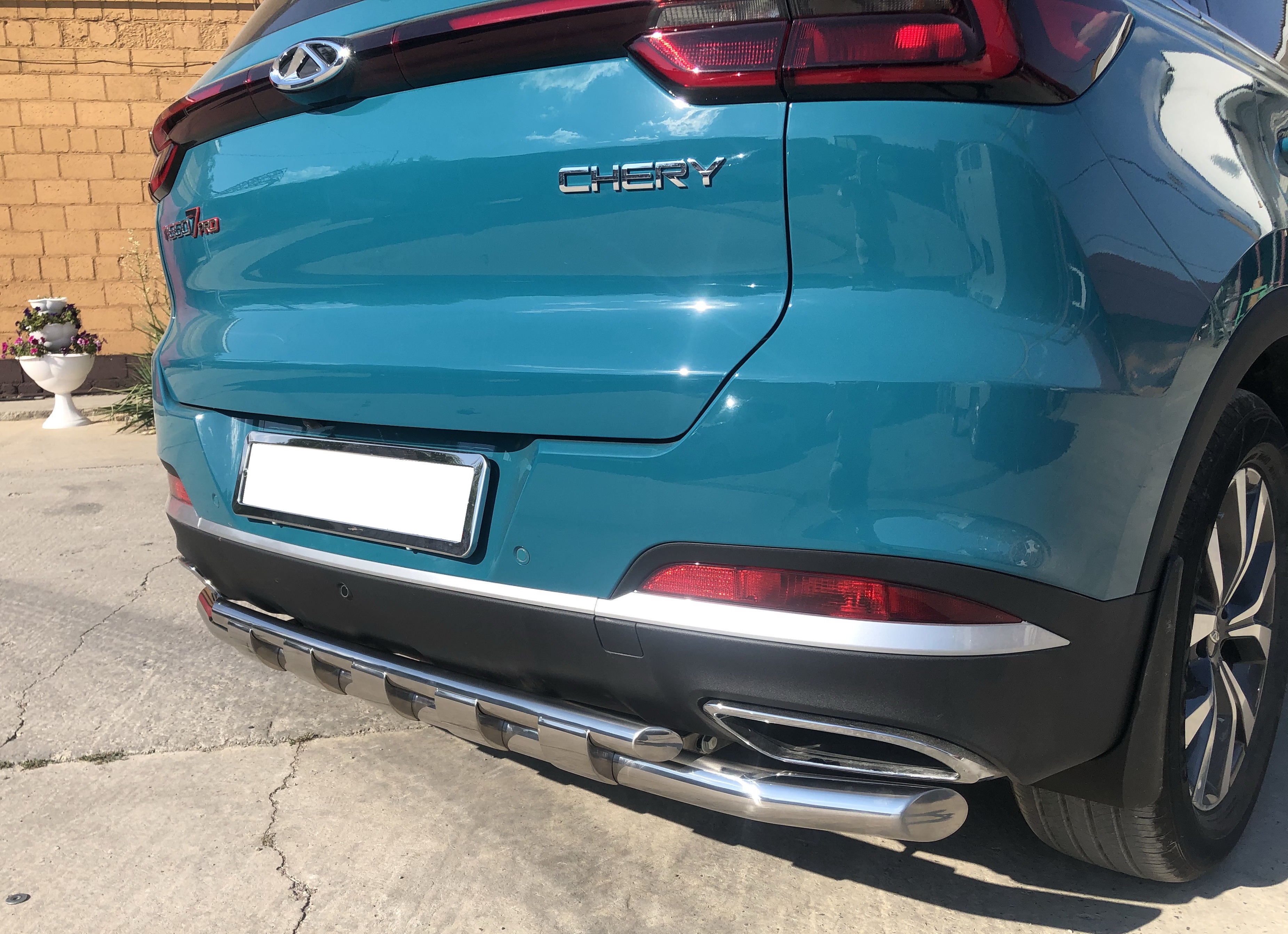 Защита заднего бампера двойная с перемычками d60/42 мм для Chery Tiggo 7 Pro I