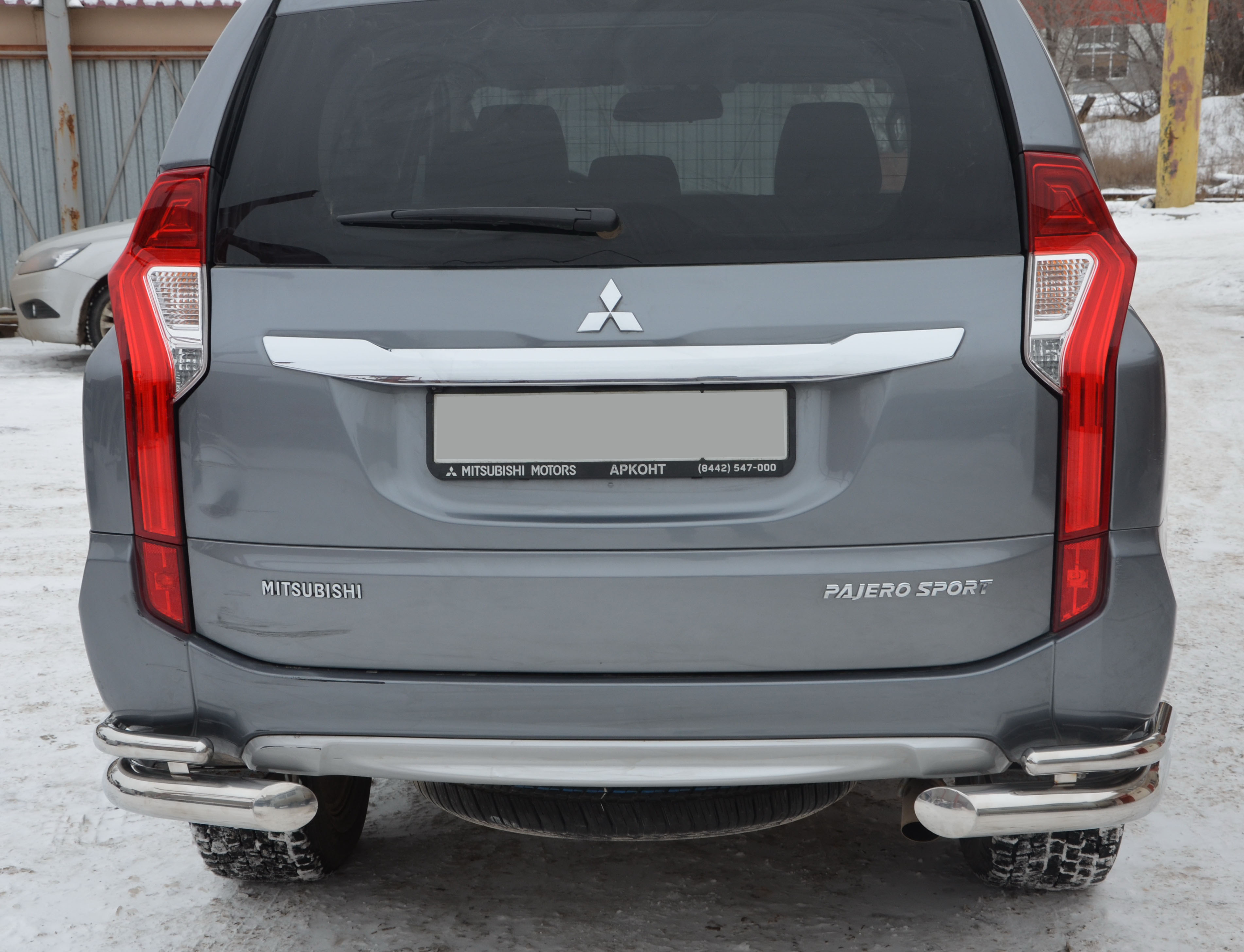 Защита заднего бампера угловая двойная d76/42 мм для Mitsubishi Pajero Sport III