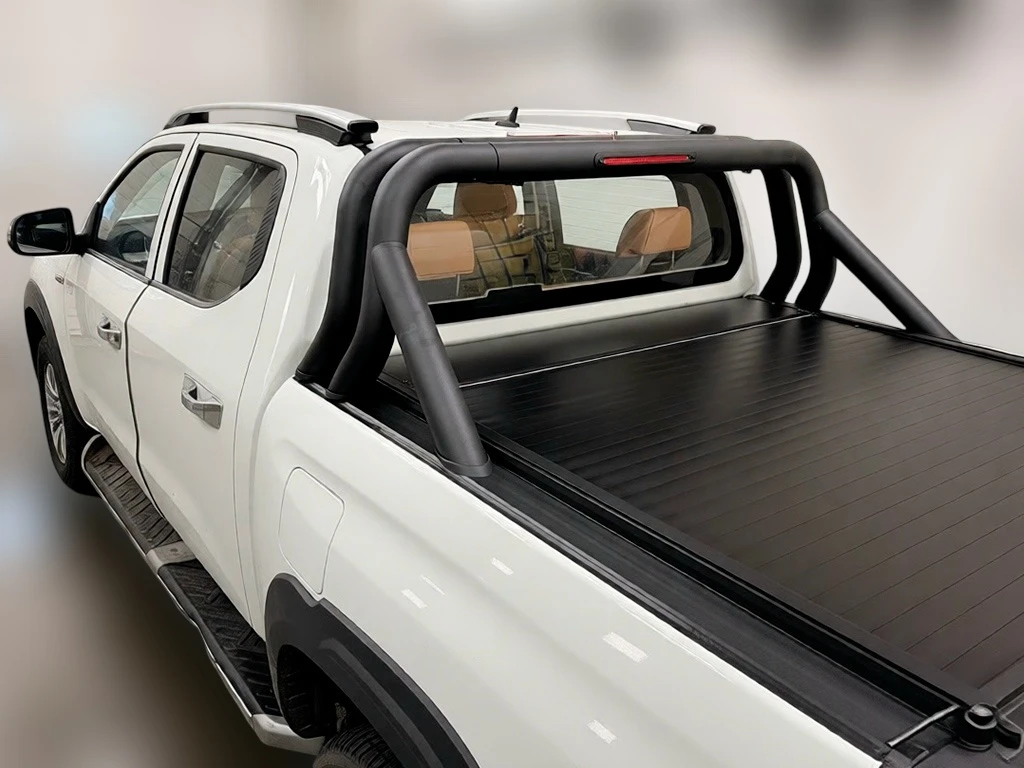 Дуга CLASSIC со стоп сигналом для Nissan Navara (Frontier) III (D40) Рестайлинг  HAL HALRB58
