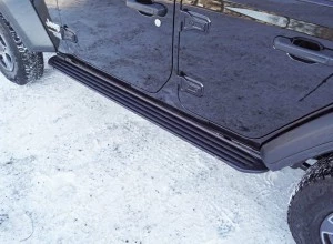 Пороги алюминиевые "Slim Line Black" 1920 мм для Jeep Wrangler IV (JL) Черный ТСС JEEPWRAN5D(2.0Т)18-12B