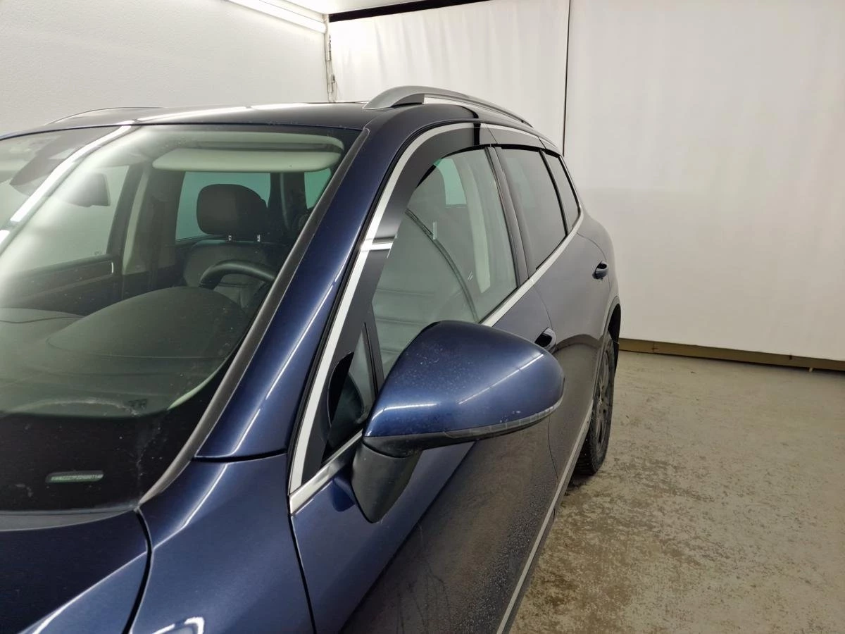 Дефлекторы окон 2D с хром накладками 6 шт. для Volkswagen Touareg II