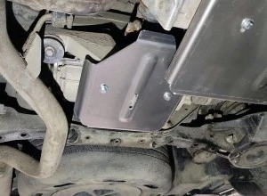 Защита заднего редуктора для Toyota Highlander IV (U70)  ТСС ZKTCC00473