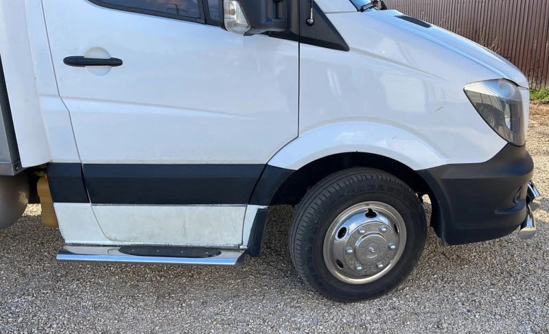 Пороги труба с проступью овал d120х60 мм для Mercedes-Benz Sprinter (NCV3) II Рестайлинг  Юко MBS.12.93-1
